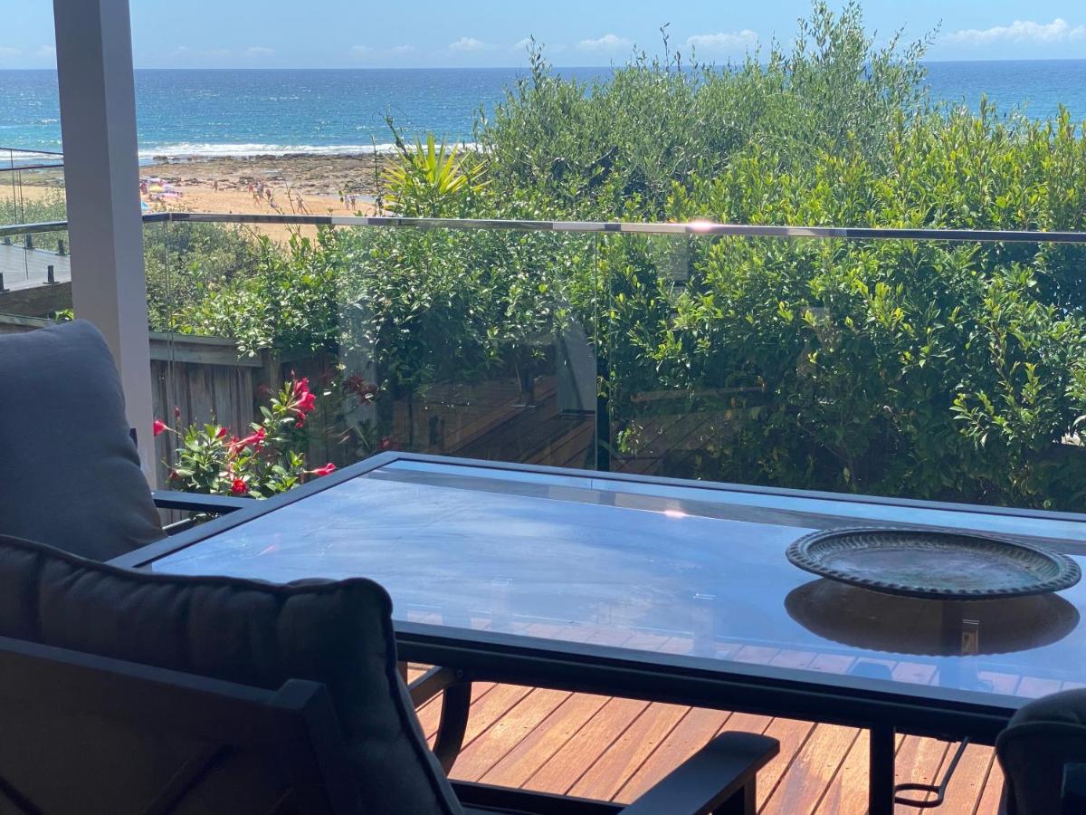 Beach Bungalow On The Ocean. Toowoon Bay Eksteriør billede