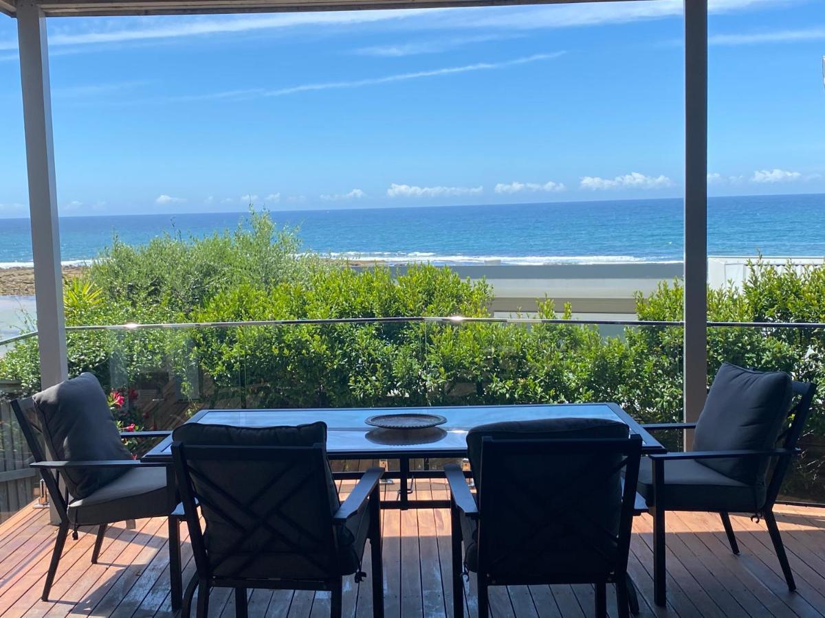 Beach Bungalow On The Ocean. Toowoon Bay Eksteriør billede